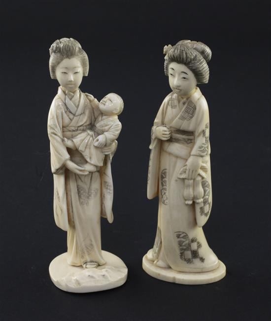 Two Japanese ivory figures, early 20th century, both 13.5cm.